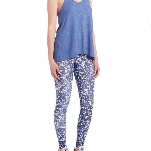 Beyond Yoga Cloud Heather Overlap Swing Tank L - Picture 2 of 7